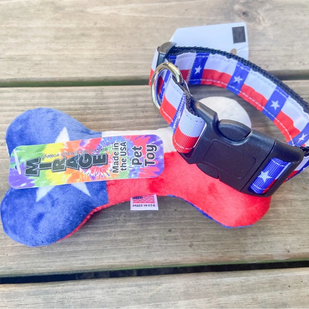 NWT Patriotic Texas Dog Collar and Bone Toy. USA dog toy and dog collar